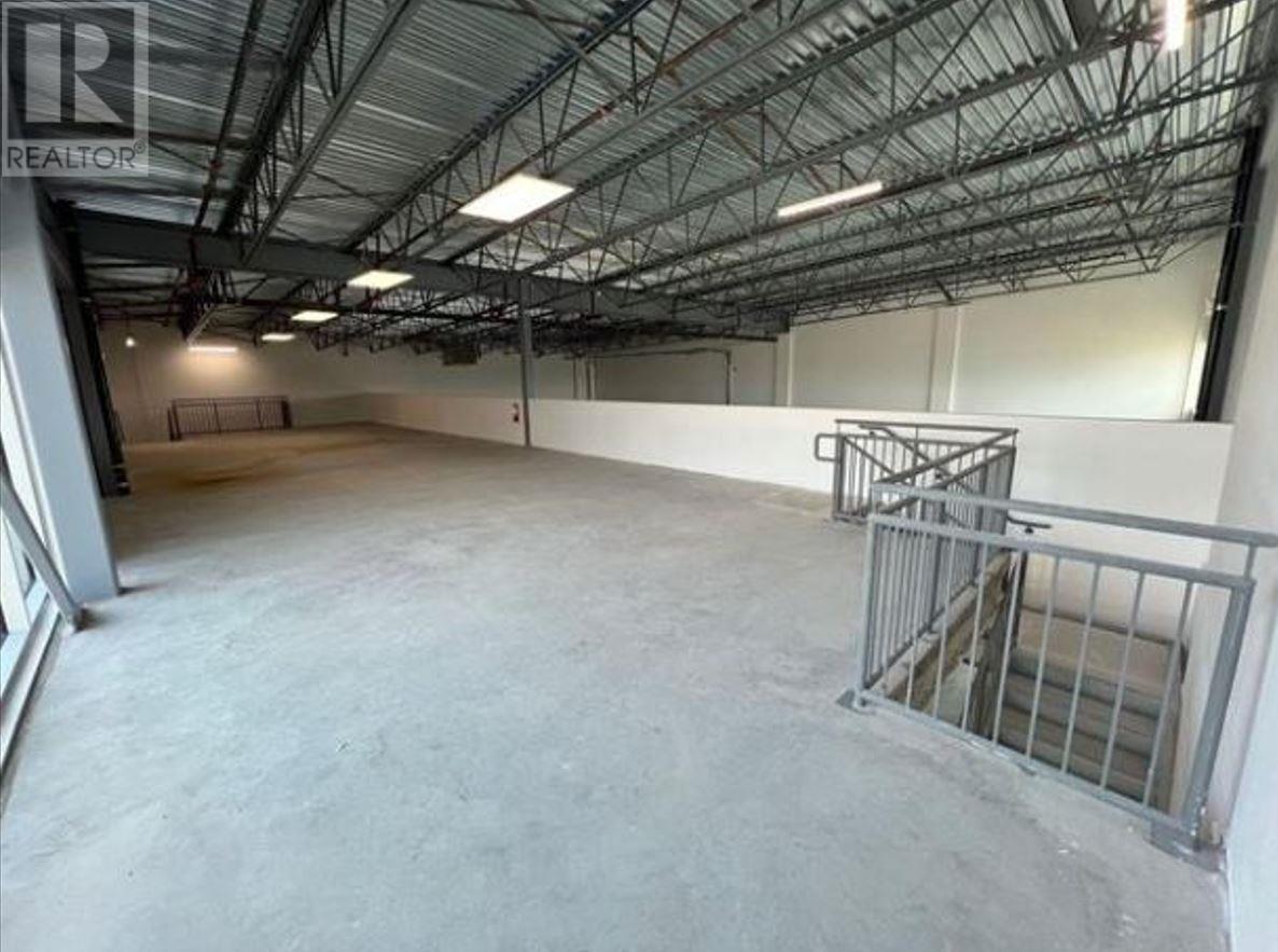 A301 4899 Vanguard Road Property Photo 2