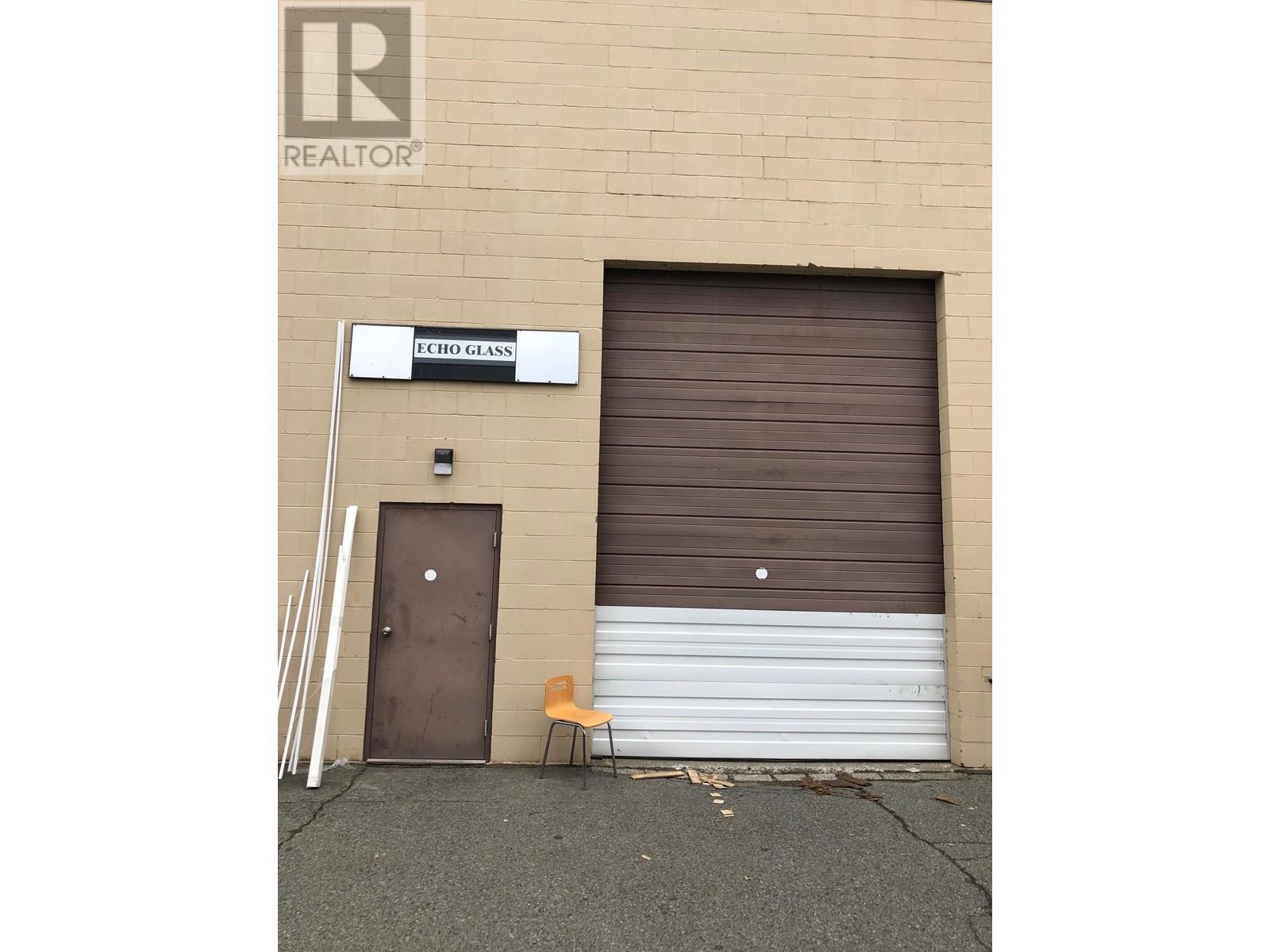 7 11600 Bridgeport Road Property Photo 4