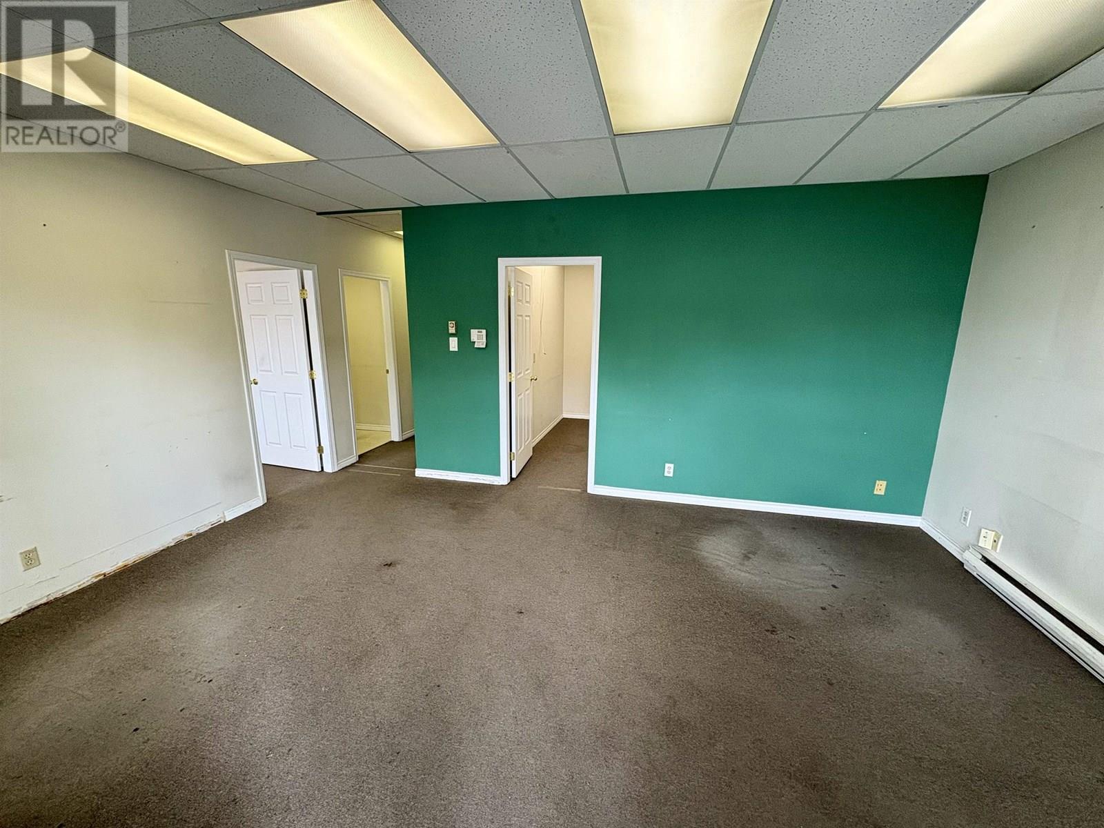 2431 Canoe Avenue Property Photo 8