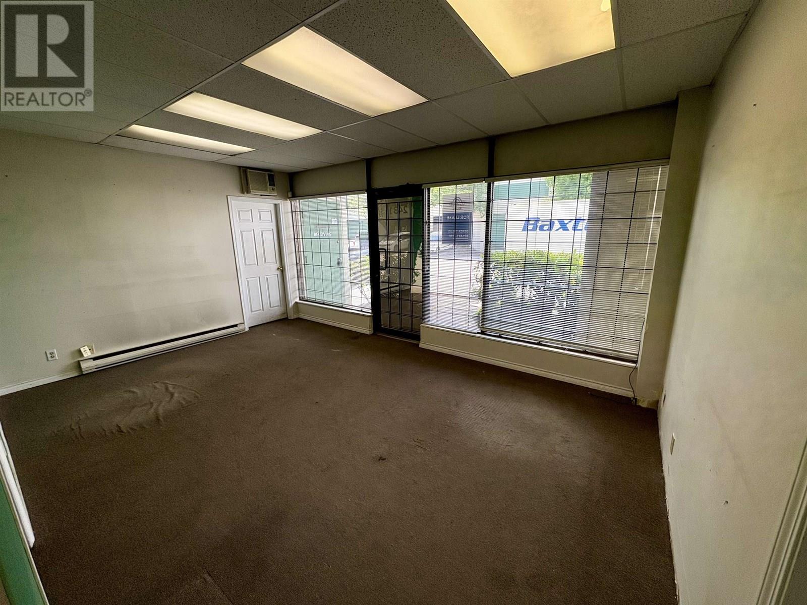2431 Canoe Avenue Property Photo 9