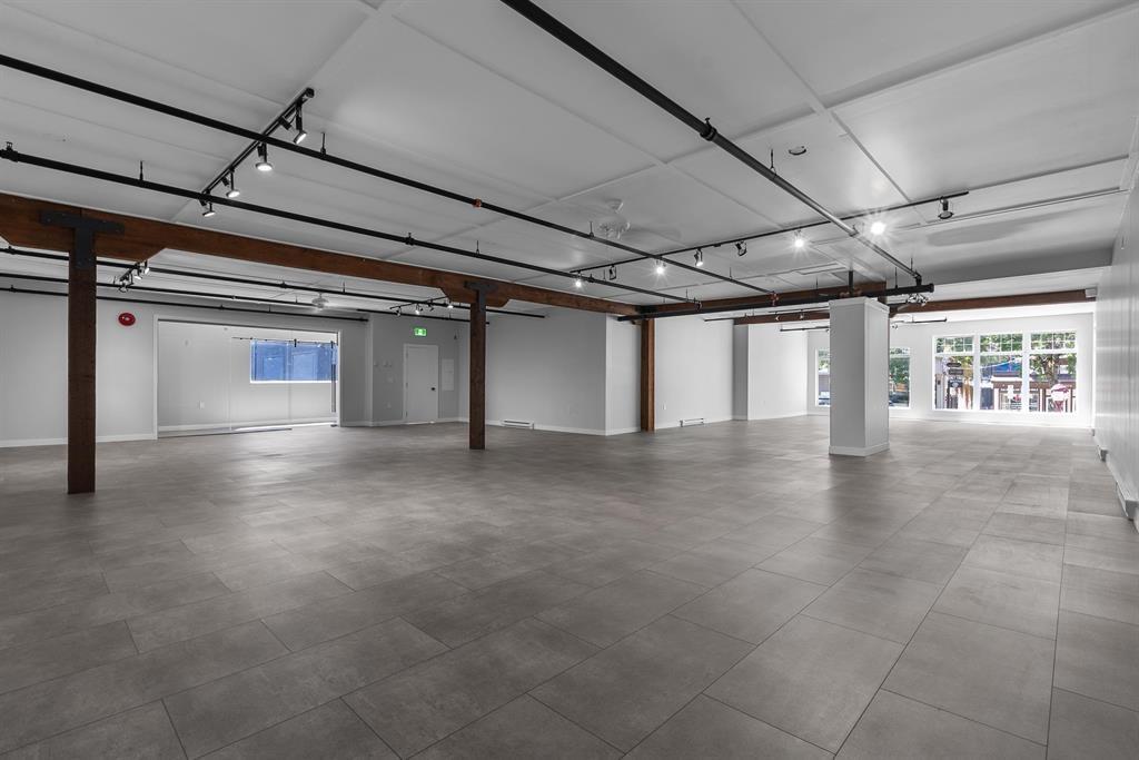 230 2556 Montrose Avenue Property Photo 14