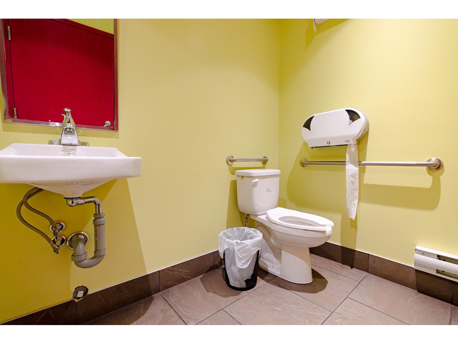 103 15146 100 Avenue Property Photo 13