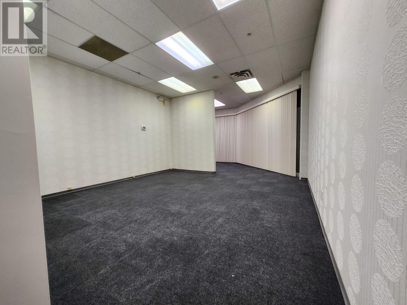 5530 8181 Cambie Road Property Photo 5