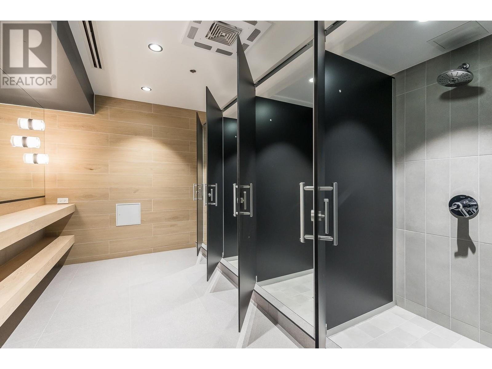 325 8188 Manitoba Street Property Photo 28