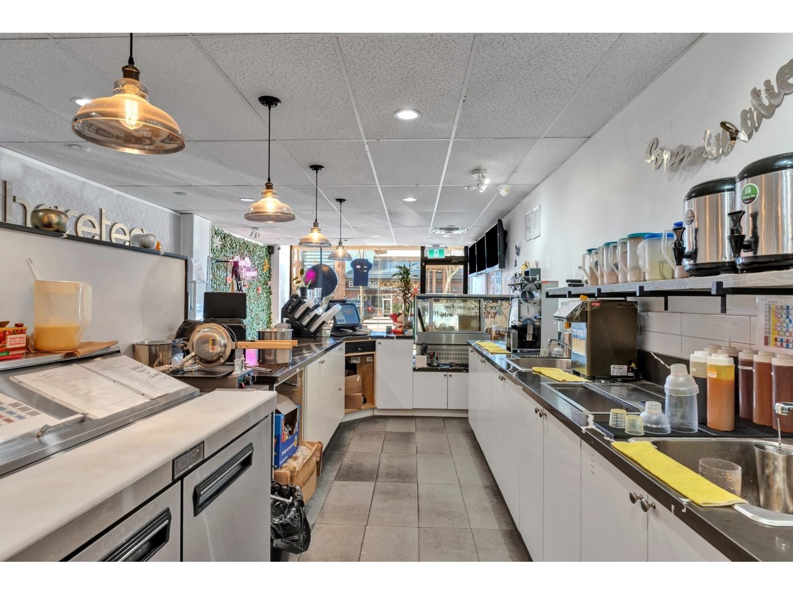1618 152 Street Property Photo 15