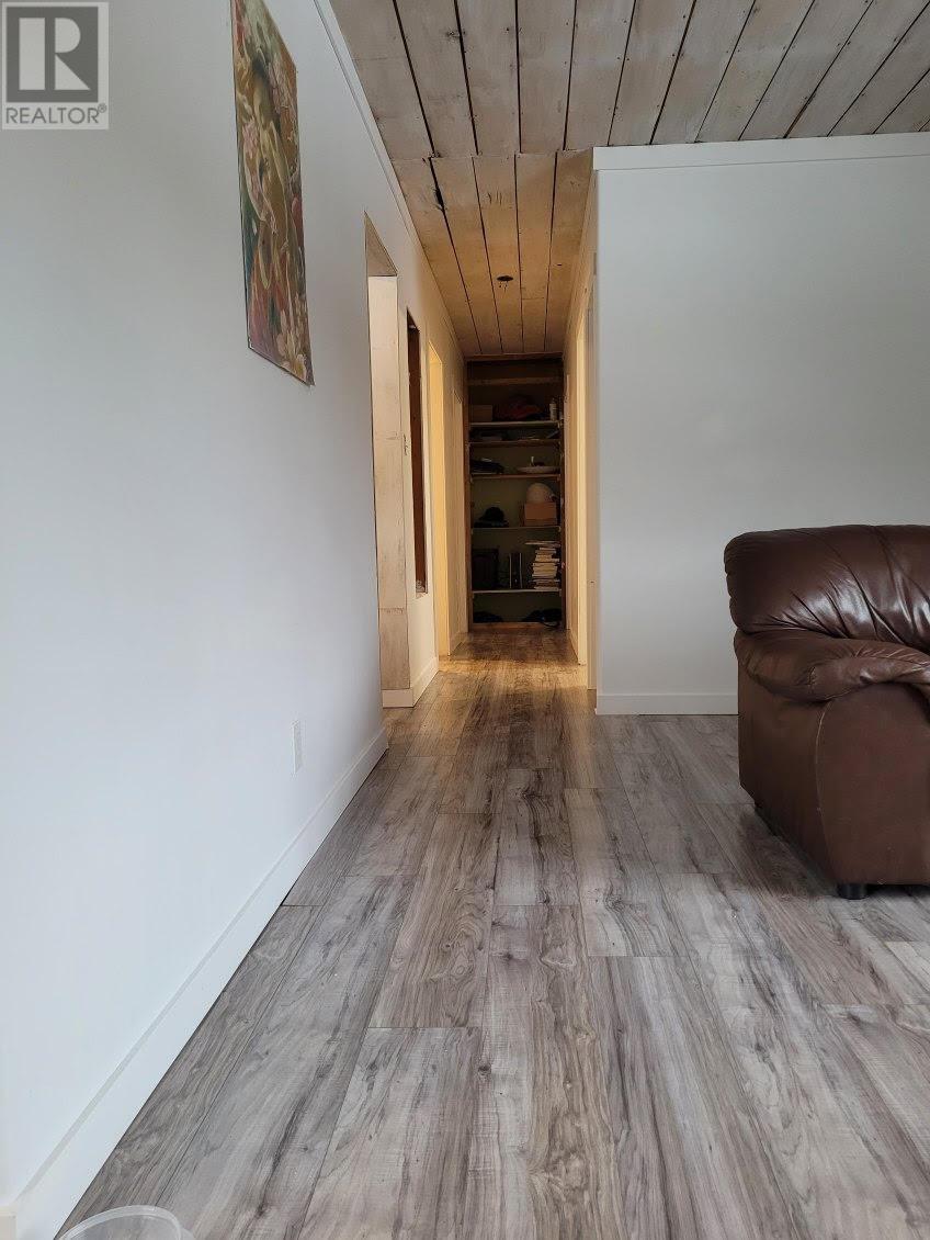 10860 Lake Creek Road Property Photo 16