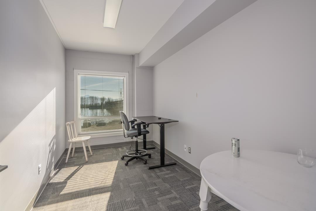 6967 Bridge Street Property Photo 9