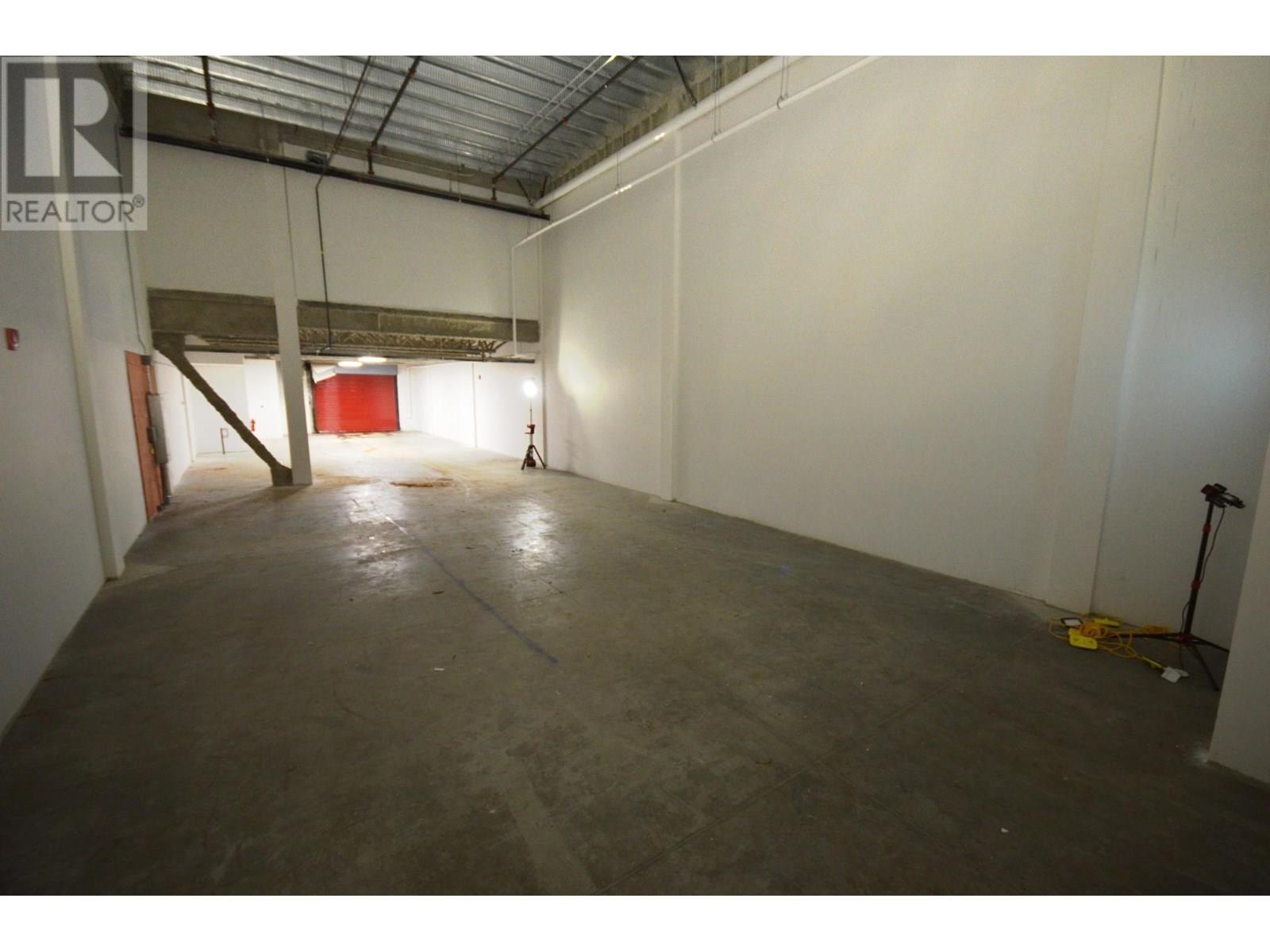 108 4899 Vanguard Road Property Photo 10