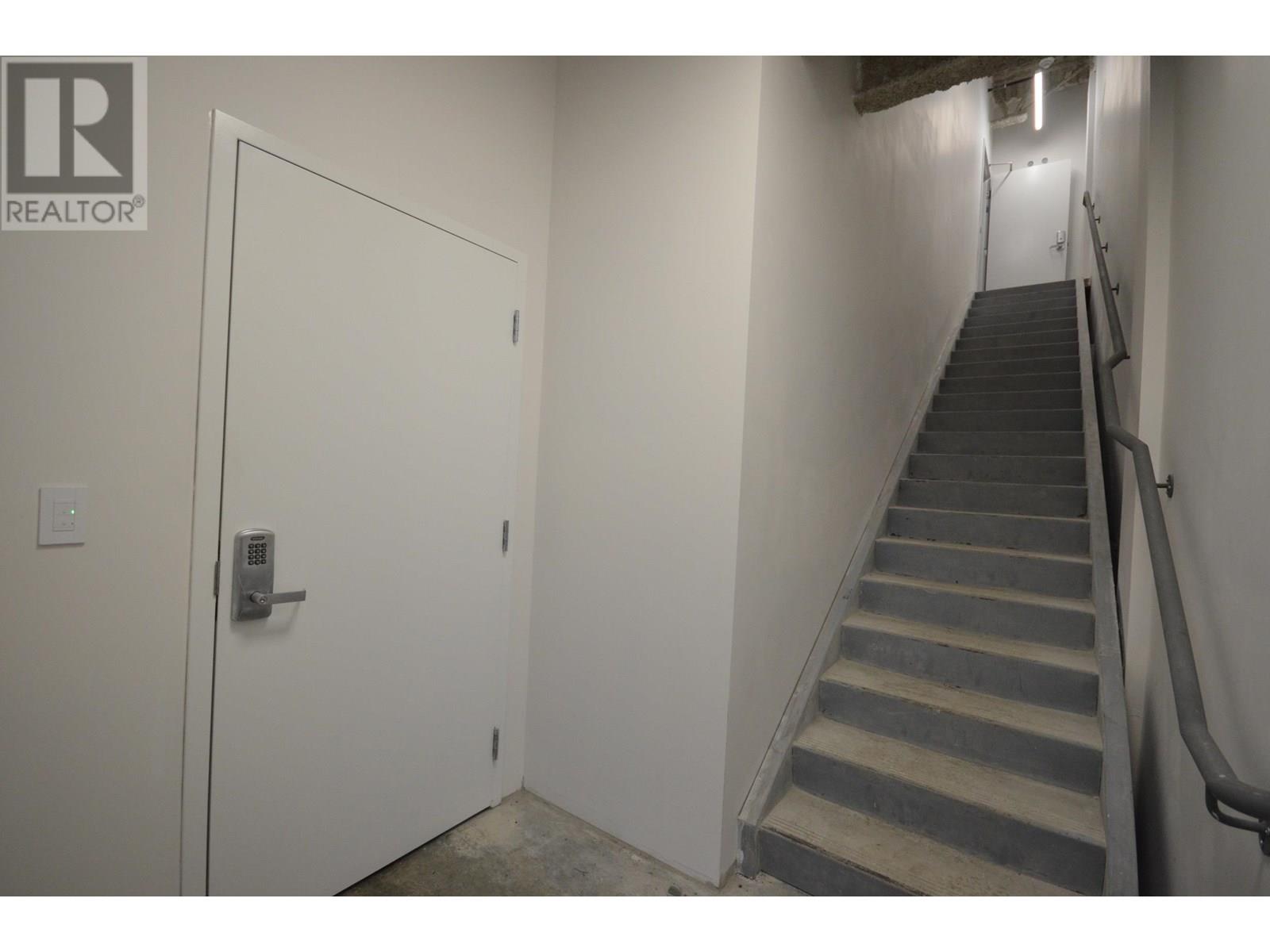108 4899 Vanguard Road Property Photo 11
