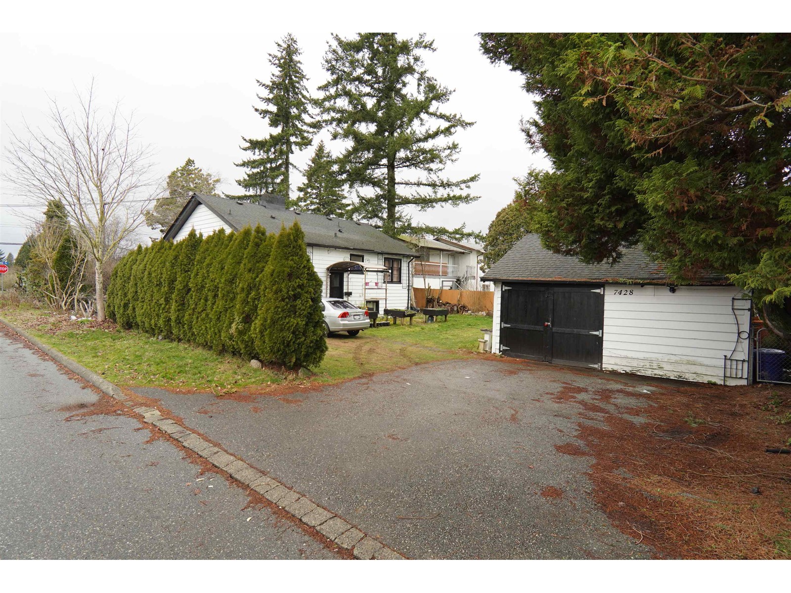 7428 Hurd Street Property Photo 2