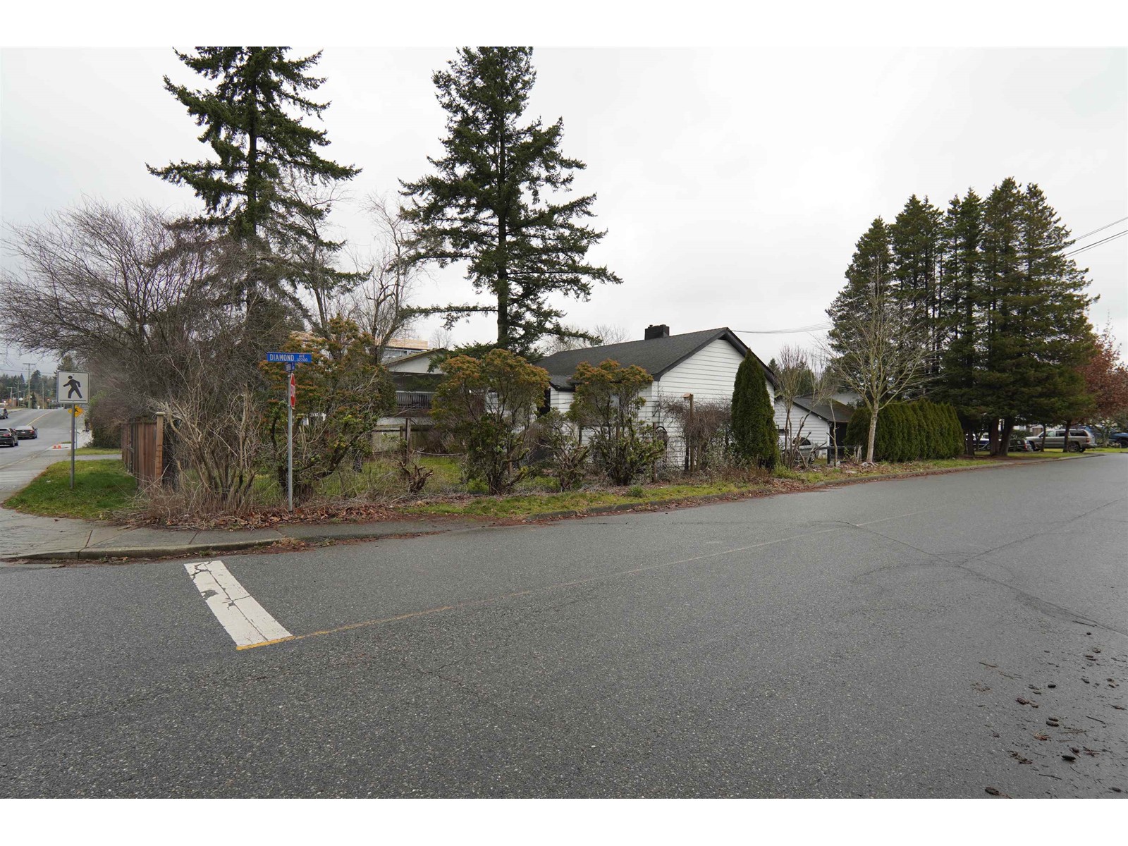7428 Hurd Street Property Photo 4