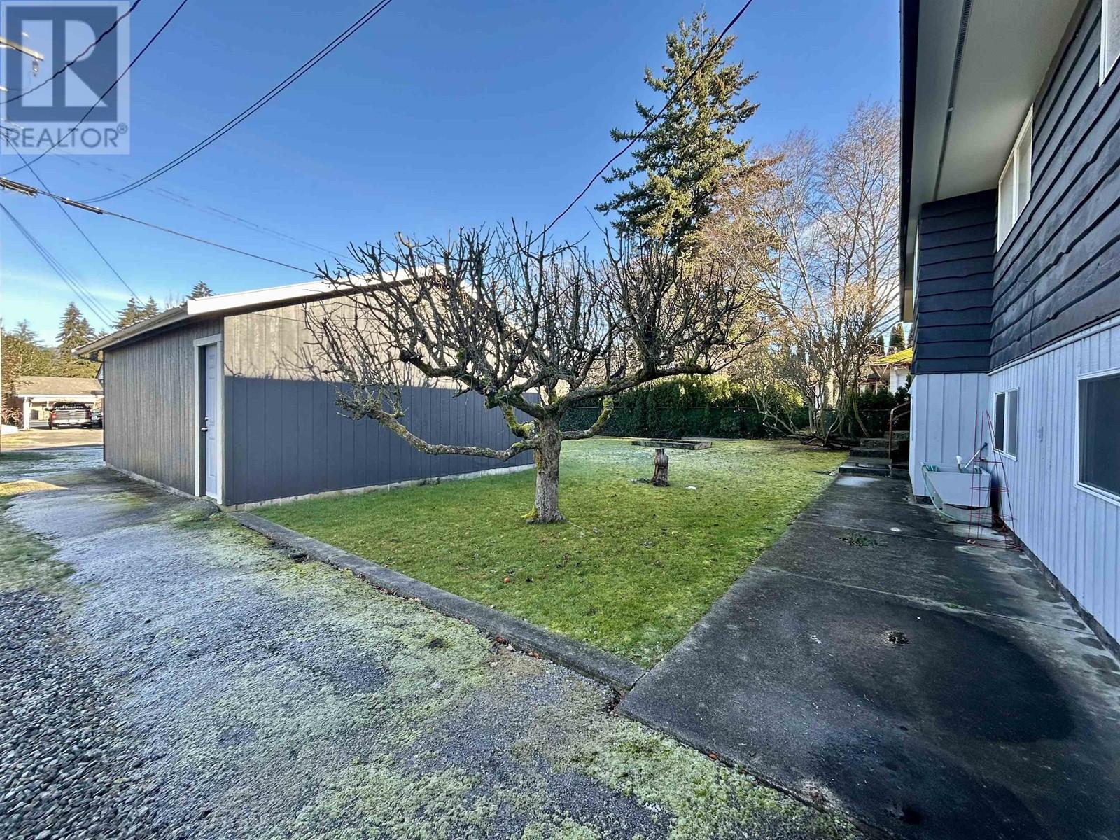 5690 Mermaid Street Property Photo 3