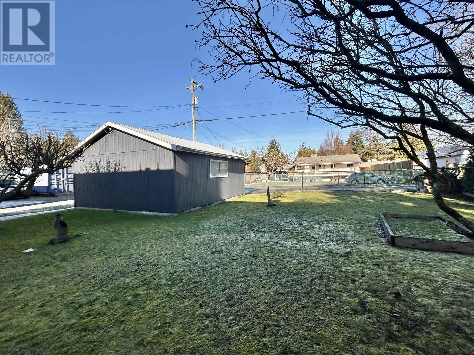 5690 Mermaid Street Property Photo 4