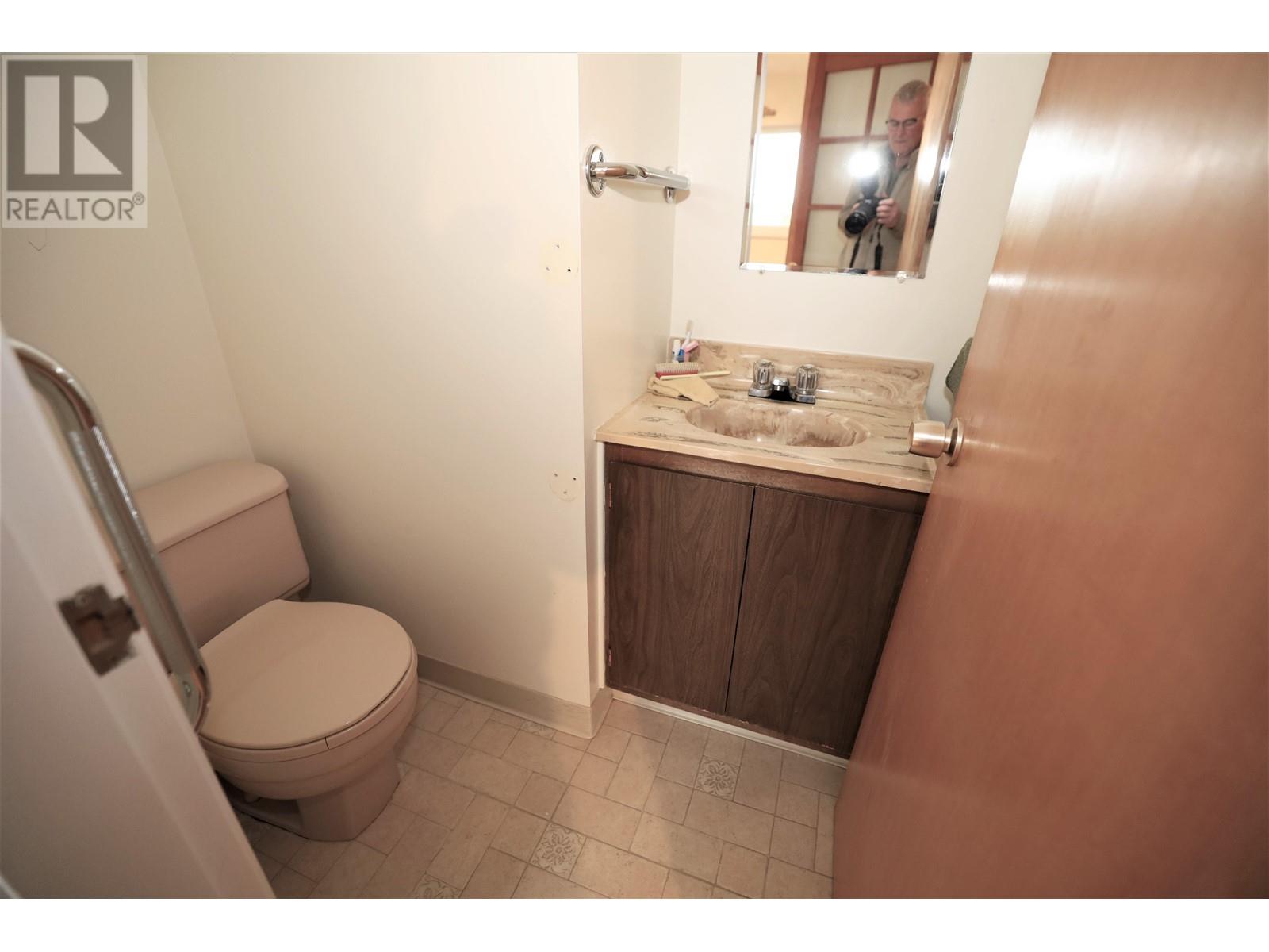 5690 Mermaid Street Property Photo 11