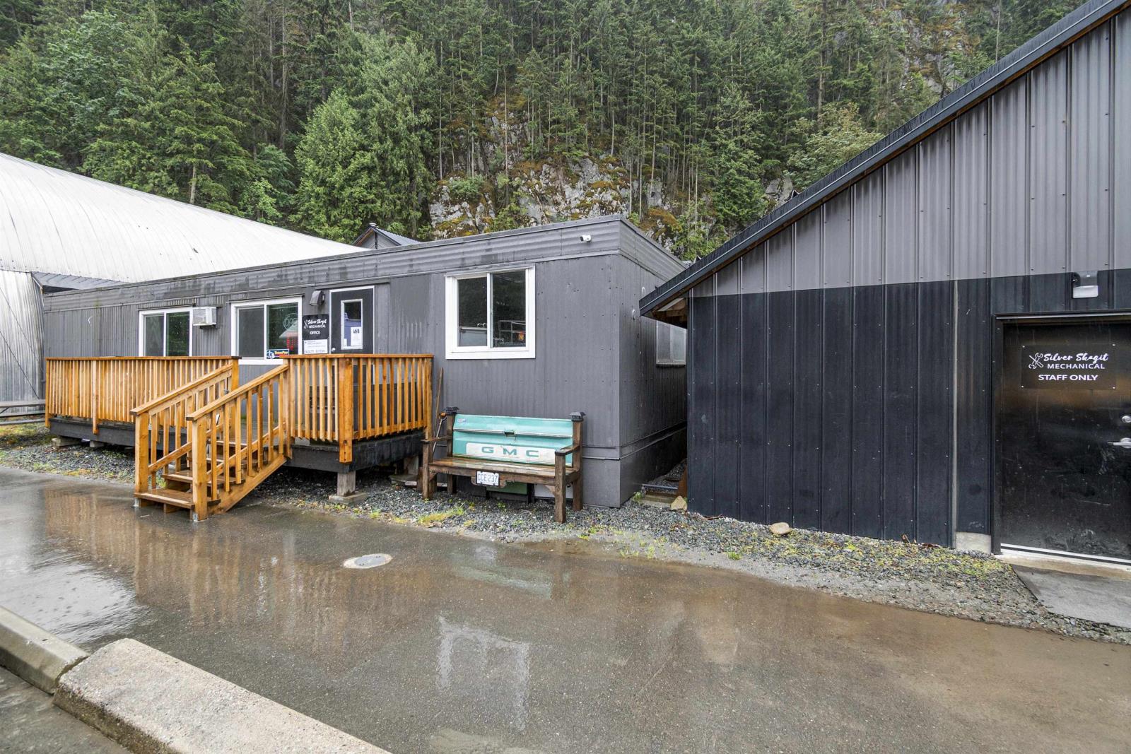 63450 Flood Hope Road, Hope Property Photo 7
