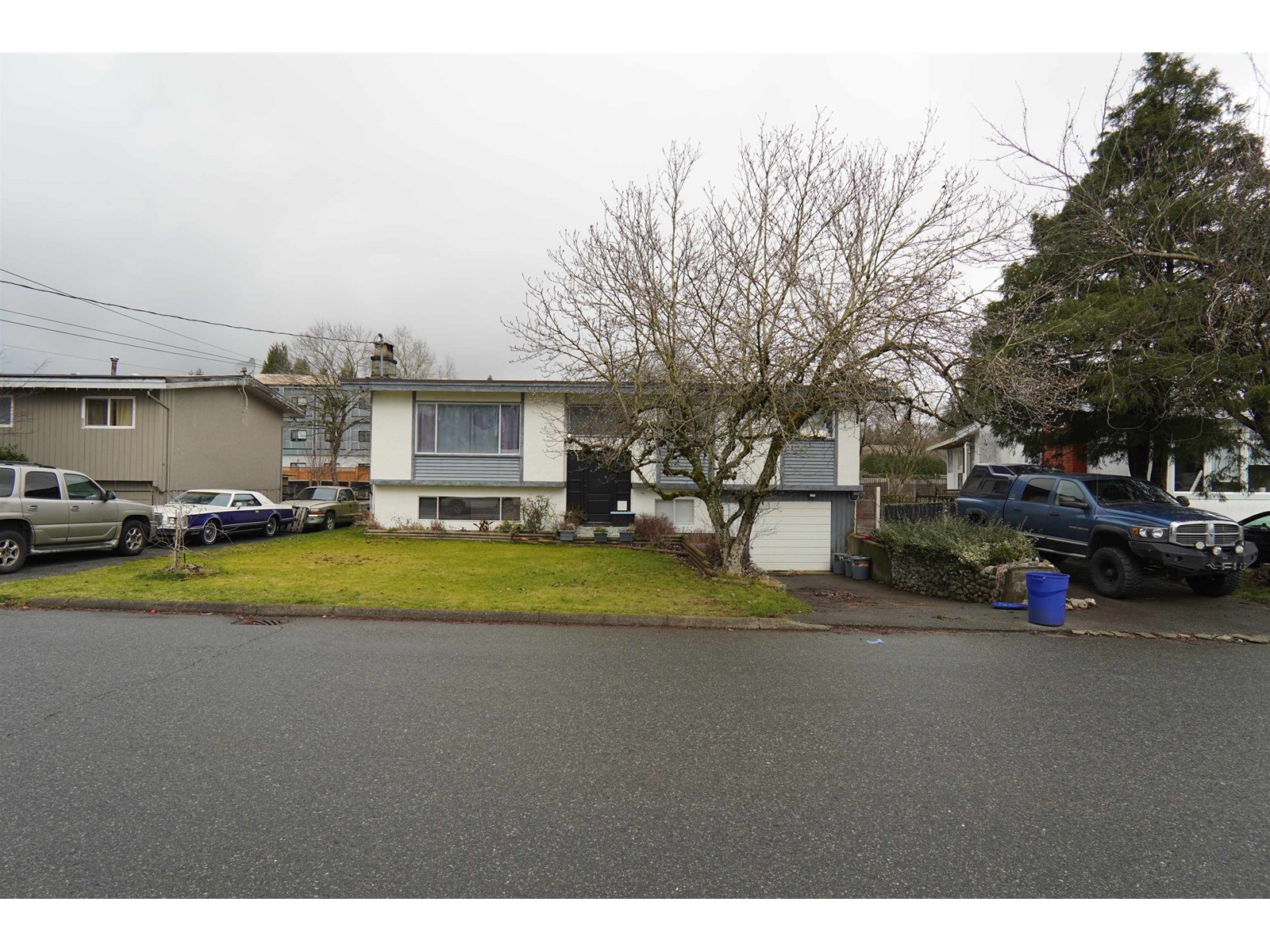 32241 Diamond Avenue Property Photo 4