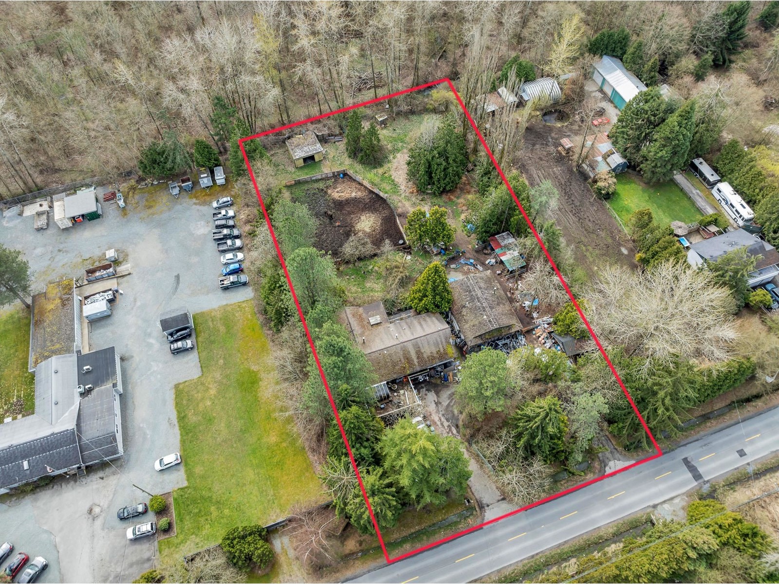 16216 20 Avenue Property Photo 2