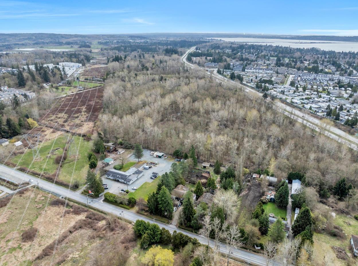 16216 20 Avenue Property Photo 6