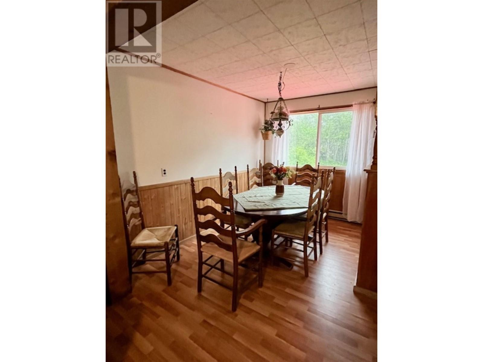 4 Newcombe Avenue Property Photo 22