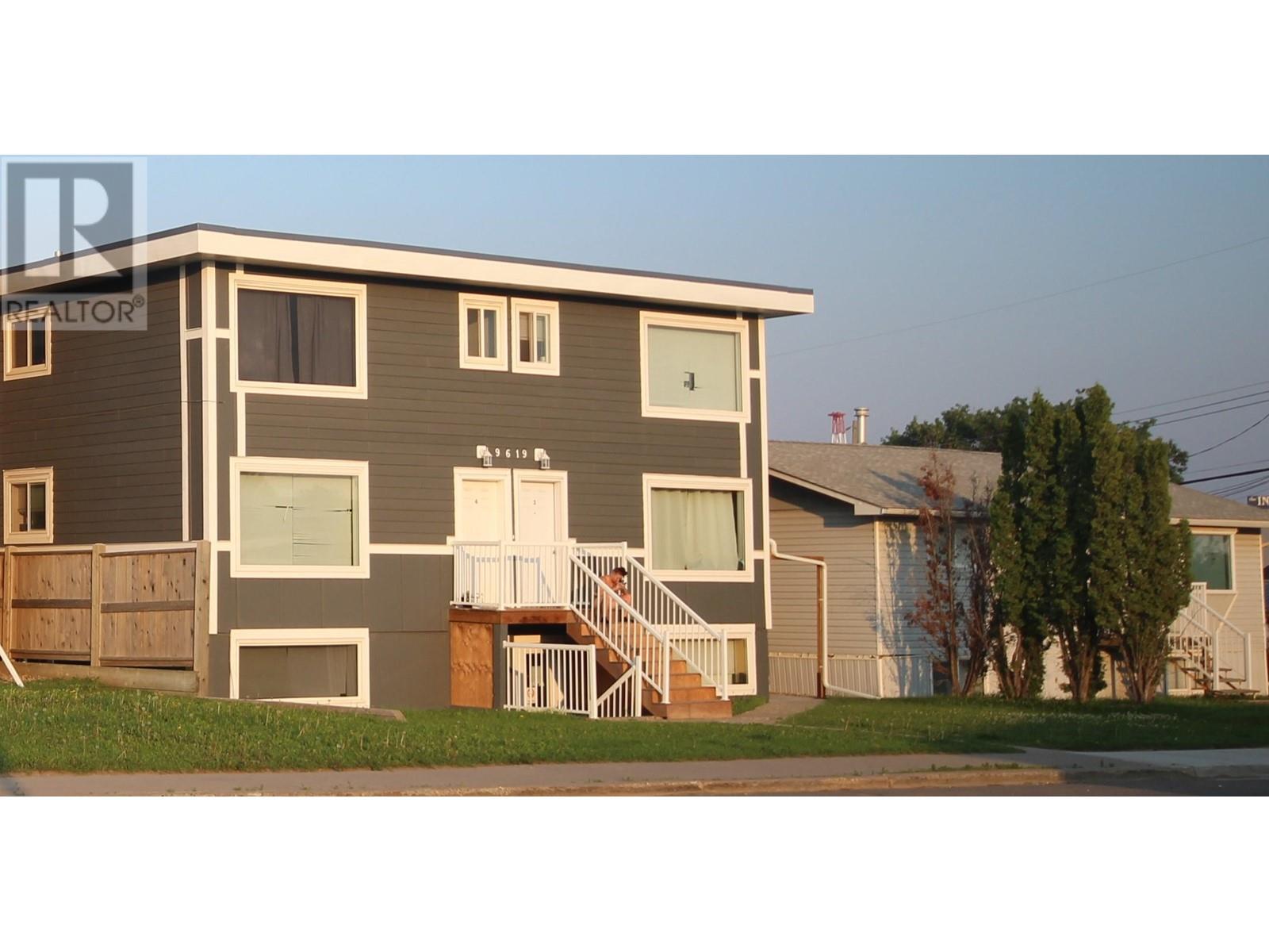 9619 102 Street Property Photo 6