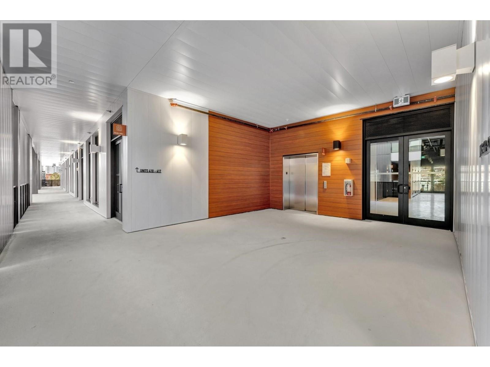 416 8188 Manitoba Street Property Photo 8
