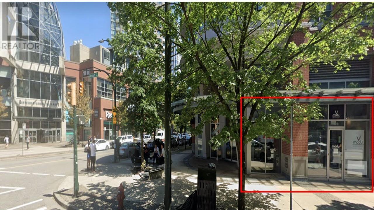 626 Abbott Street Property Photo 2