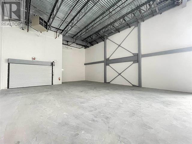 A307 4899 Vanguard Road Property Photo