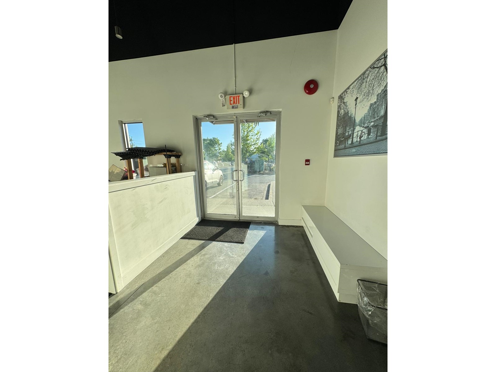 10 16041 24 Avenue Property Photo 5