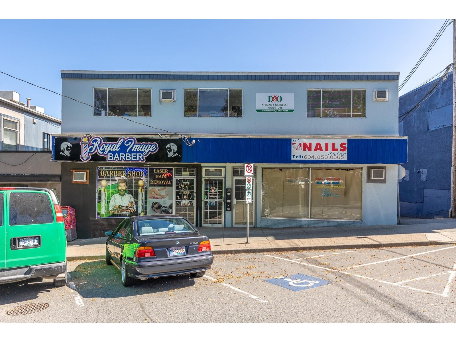 2564 MONTROSE AVENUE Property Photo 1