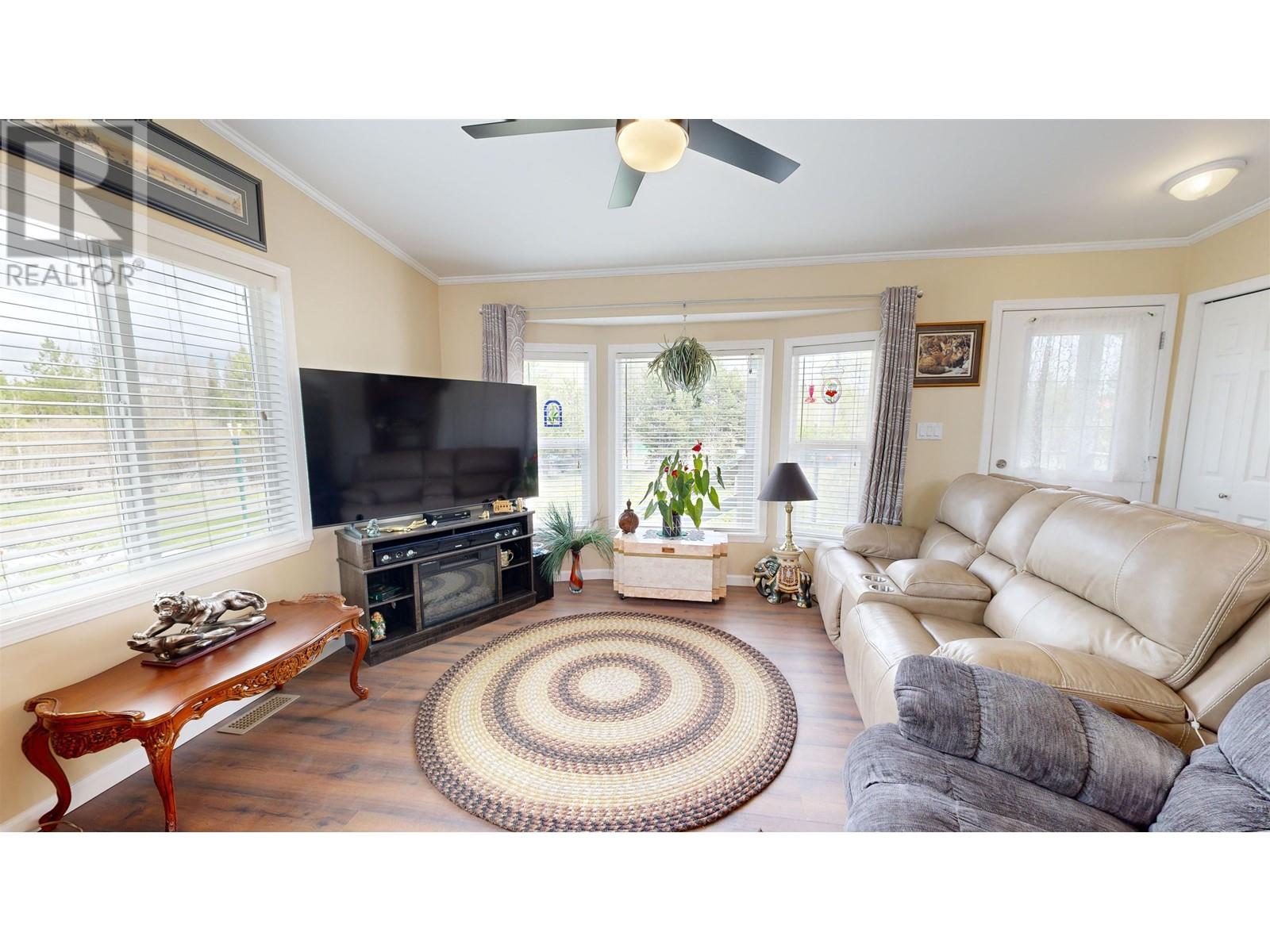 7028 N Netherland Road Property Photo 15