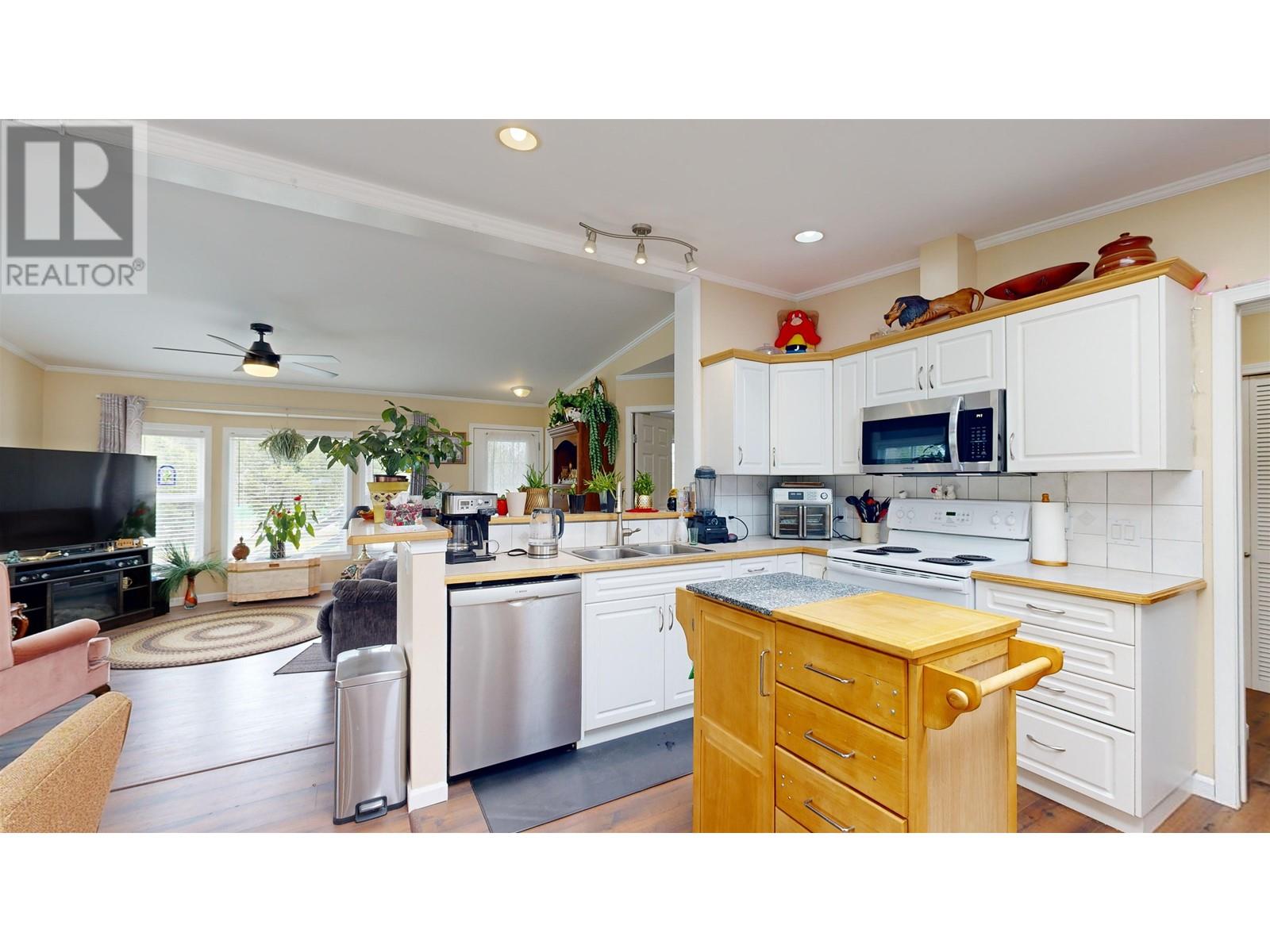 7028 N Netherland Road Property Photo 21