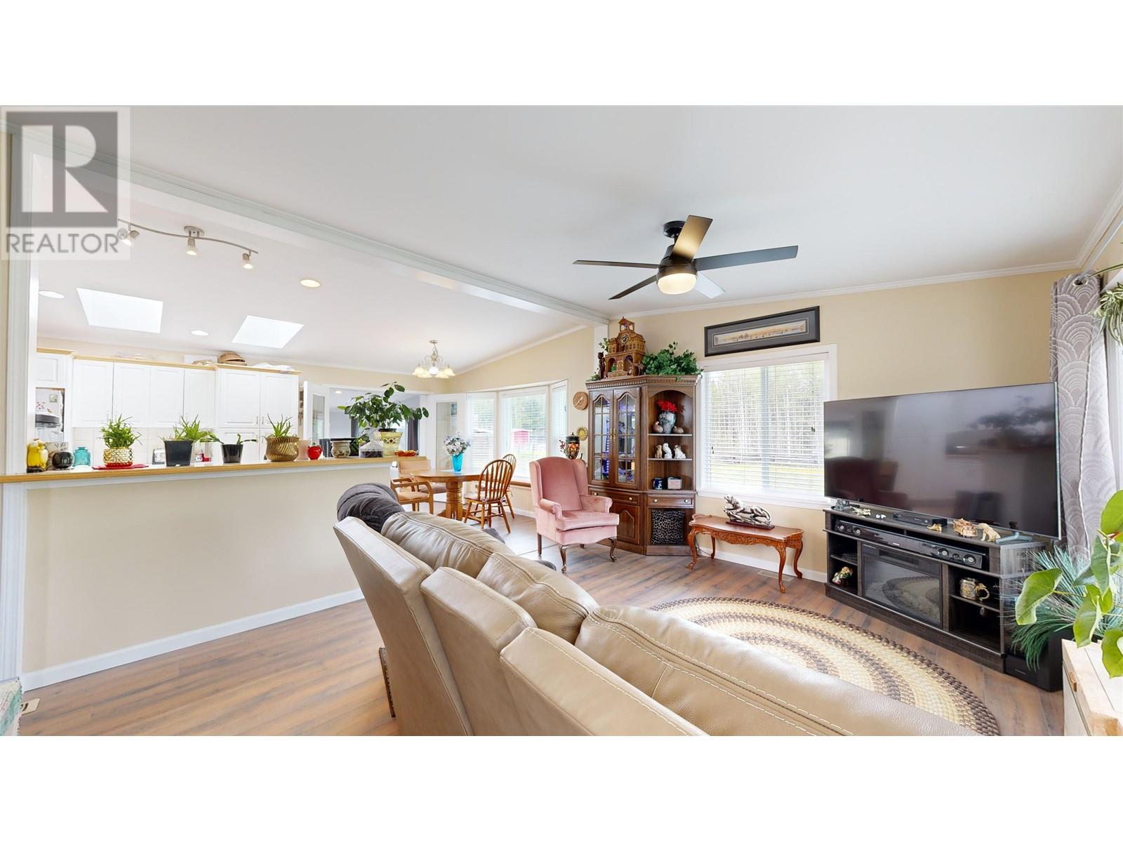 7028 N Netherland Road Property Photo 24