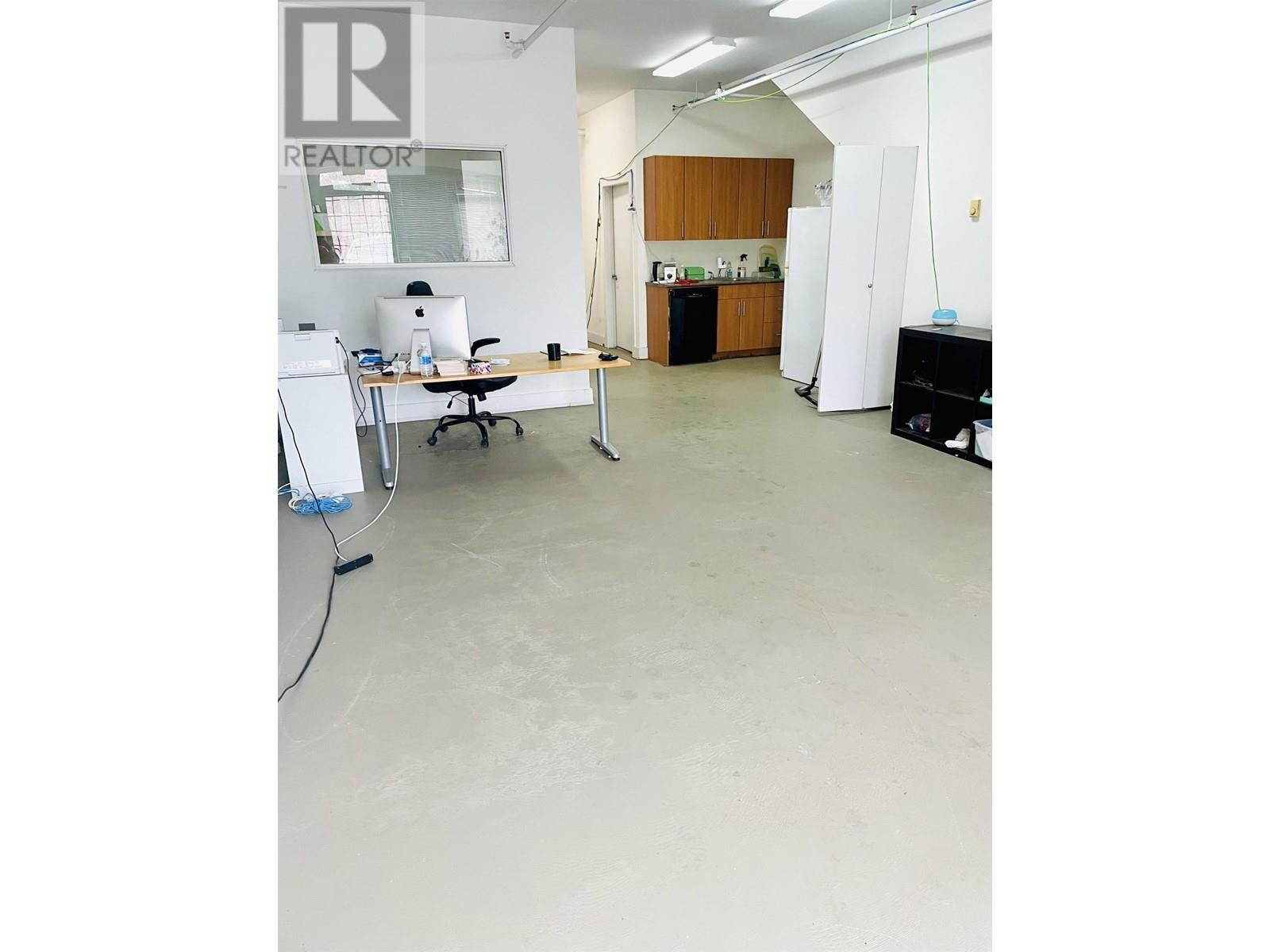 174 5489 BYRNE ROAD Property Photo 1