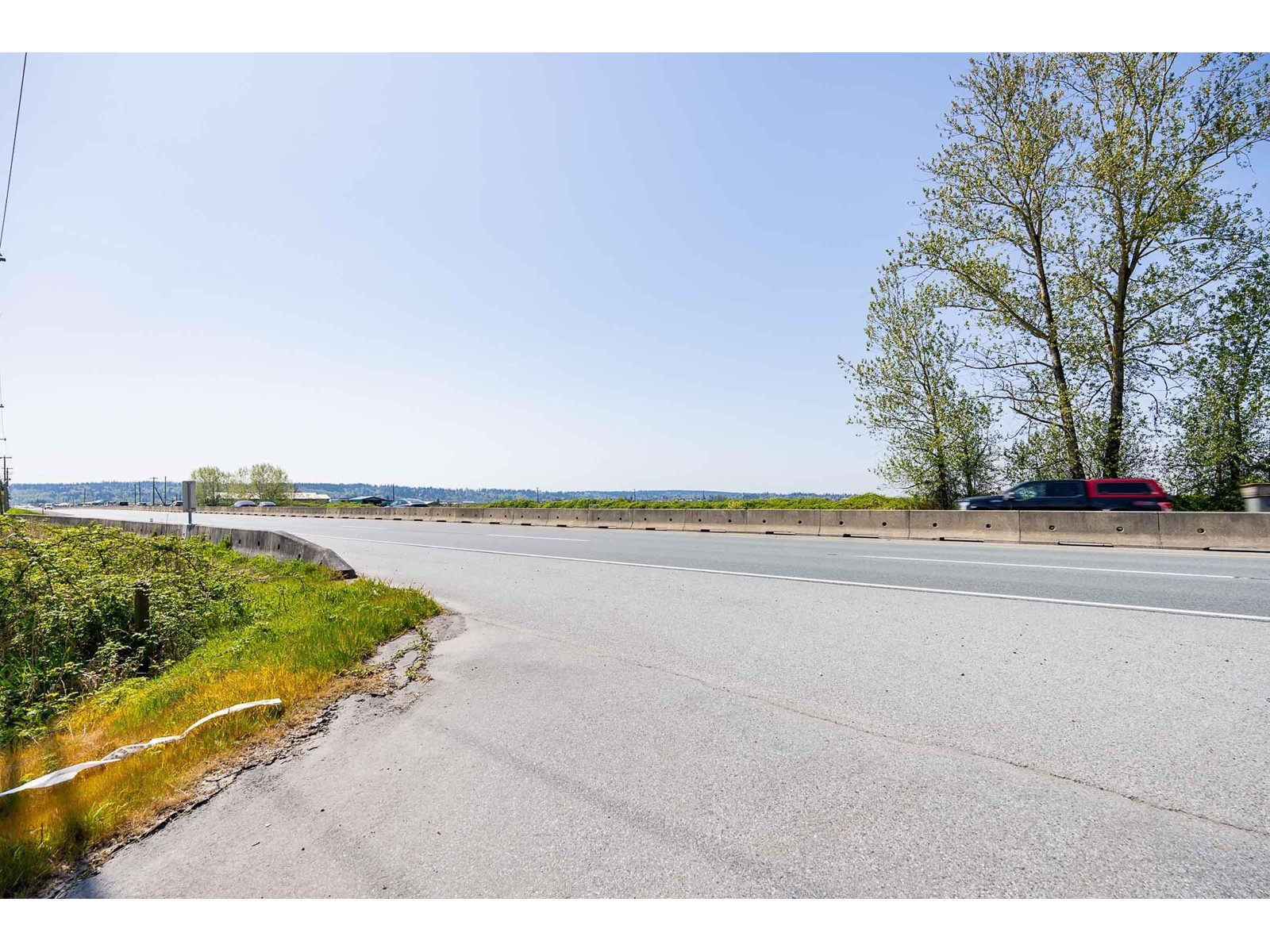 4586 176 Street Property Photo 24