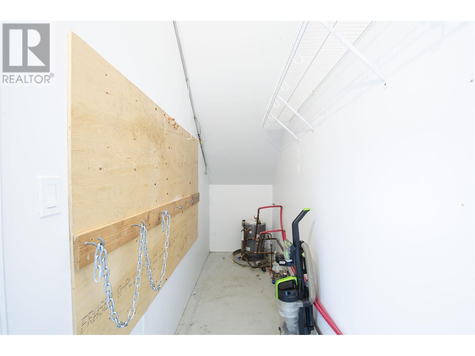 140 3751 Jacombs Road Property Photo 10