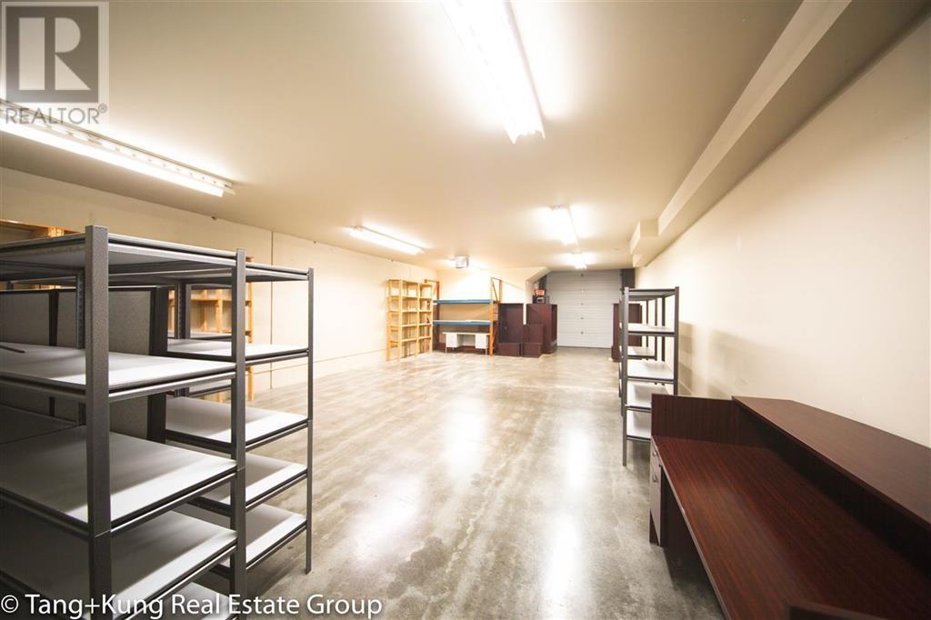 100 6660 Graybar Road Property Photo 2