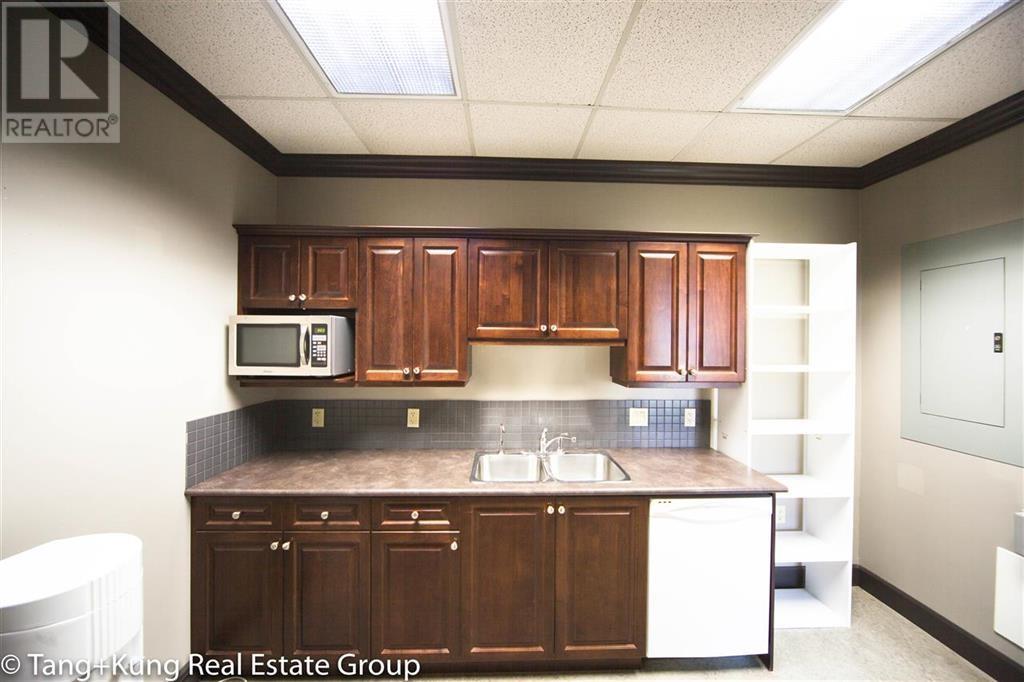 100 6660 Graybar Road Property Photo 12