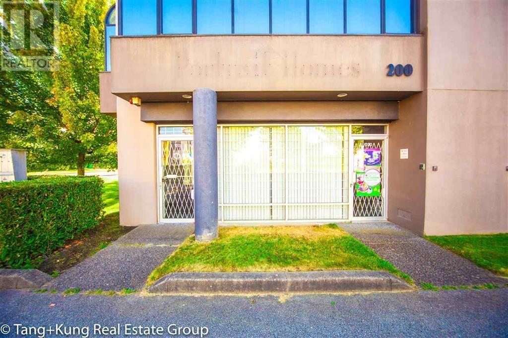 100 6660 Graybar Road Property Photo 16