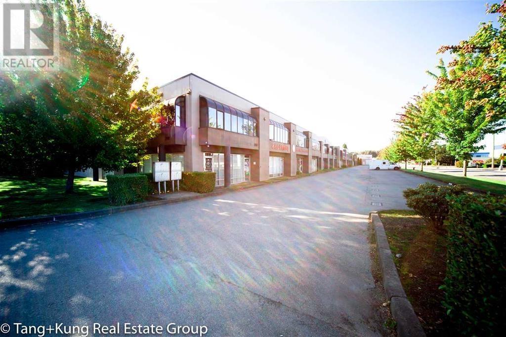 100 6660 Graybar Road Property Photo 17