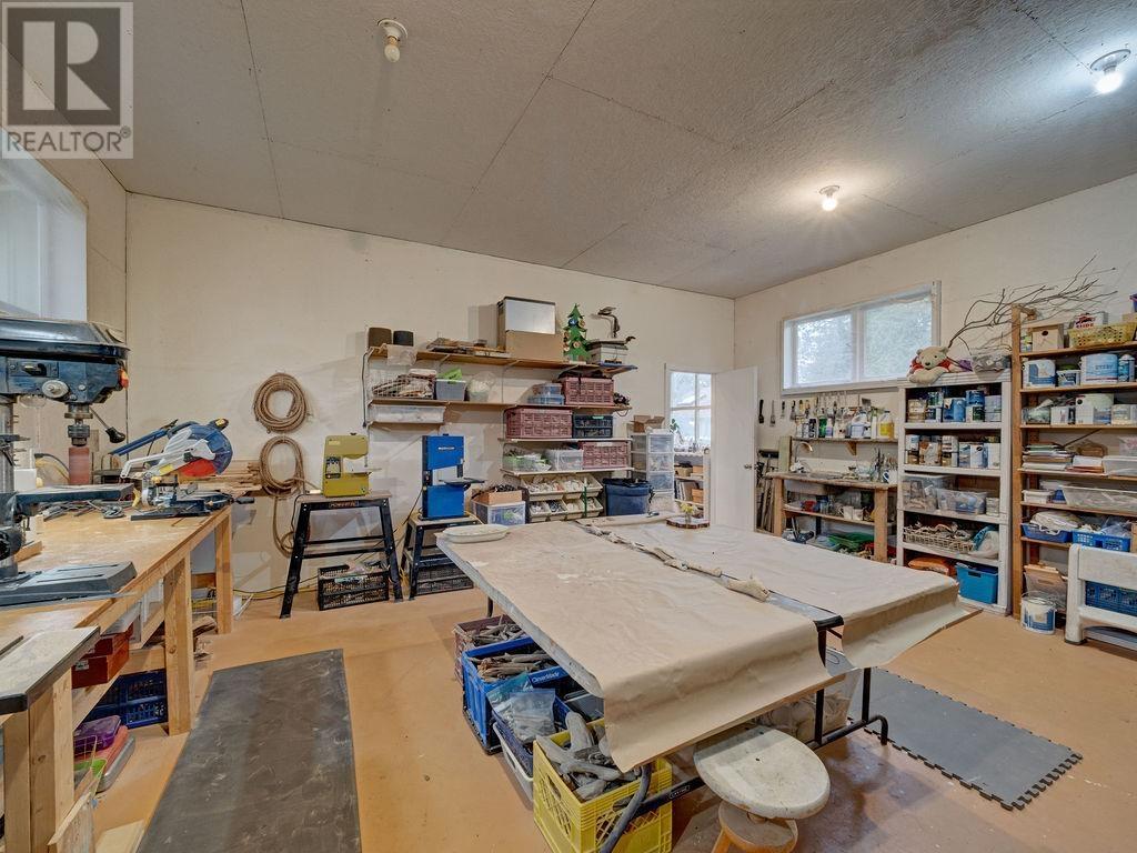 5535 Kontiki Road Property Photo 7
