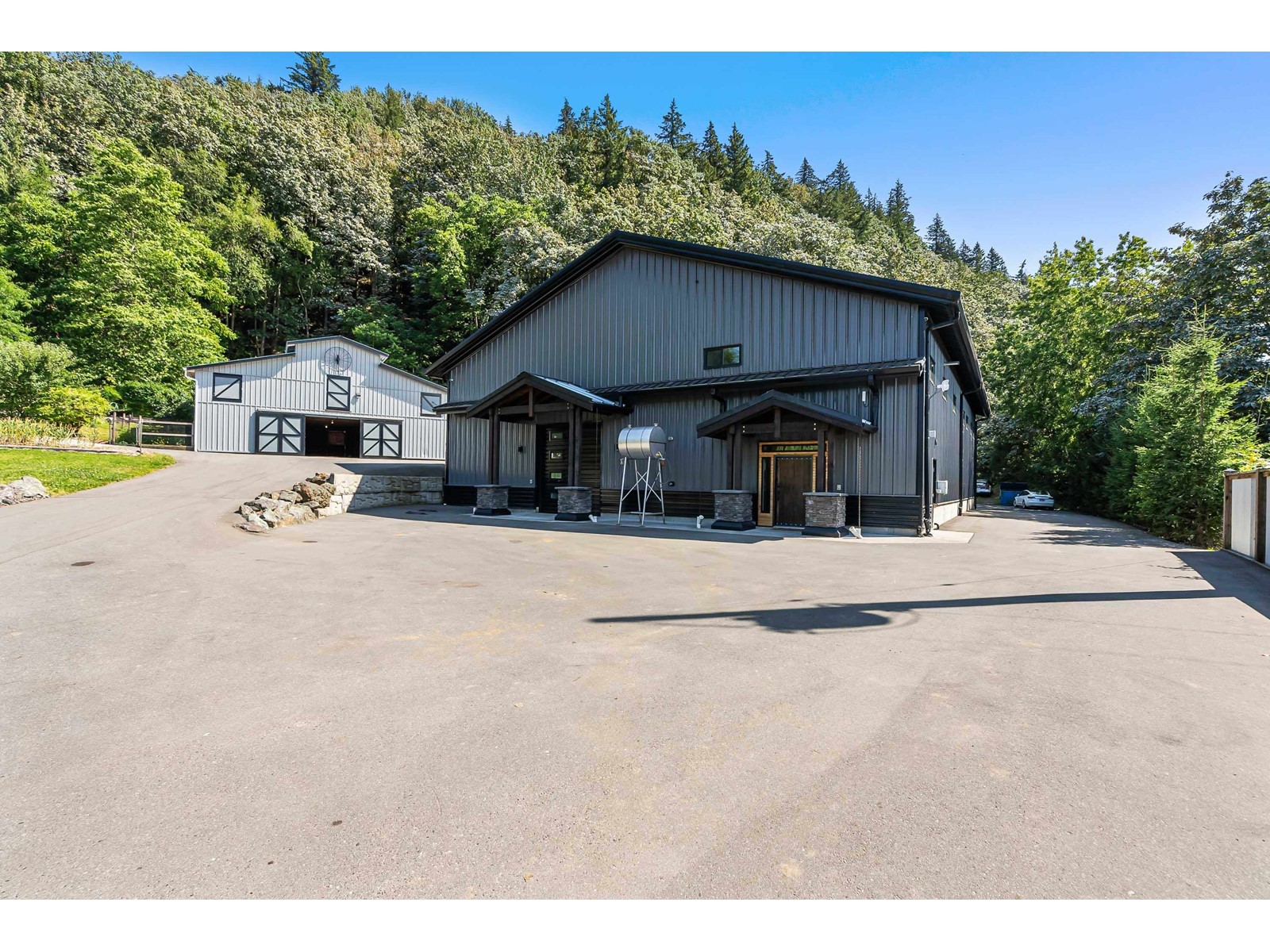 41056 Belrose Road Property Photo 2