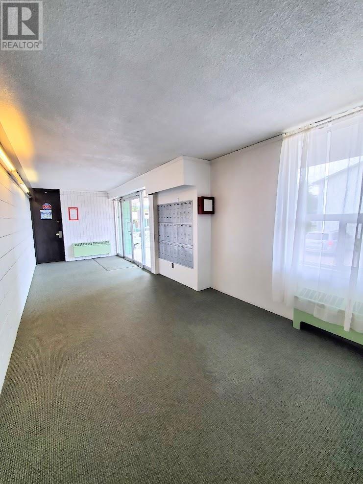 1595 Ingledew Street Property Photo 20