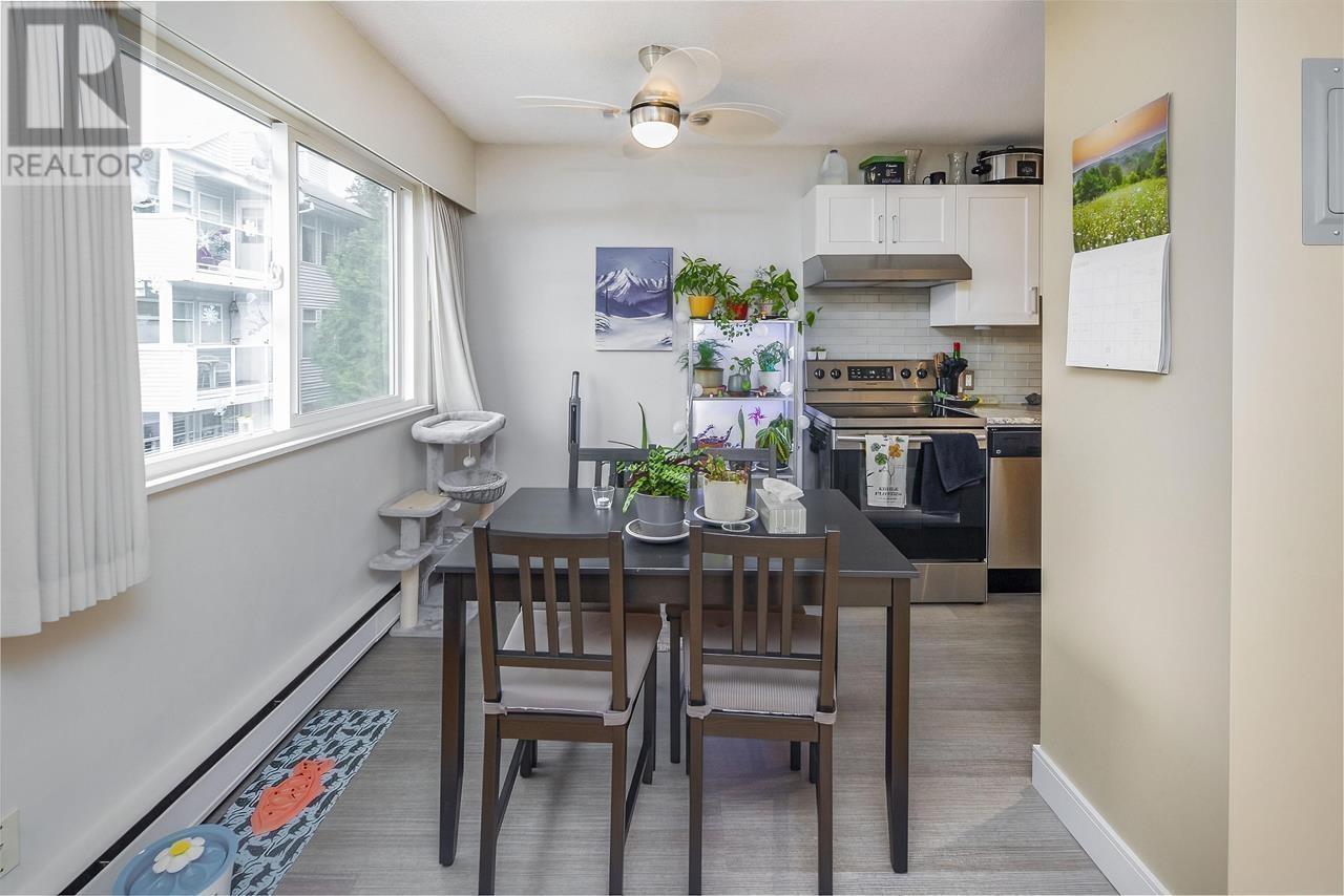 5353 Hastings Street Property Photo 15