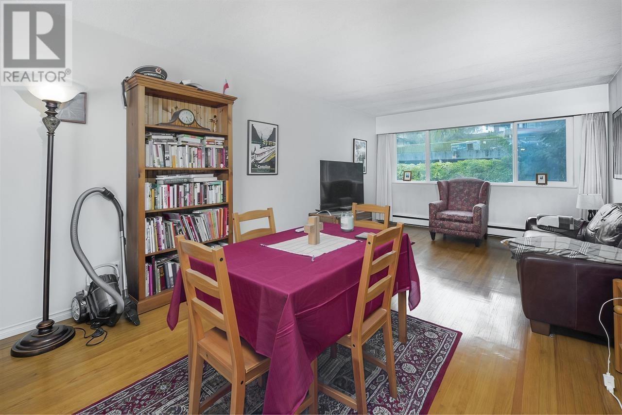 5353 Hastings Street Property Photo 22