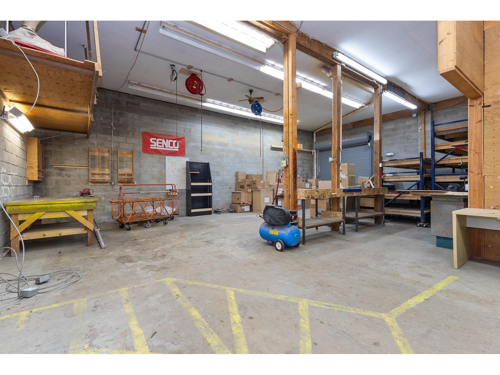 B 2265 W Railway Street Property Photo 25