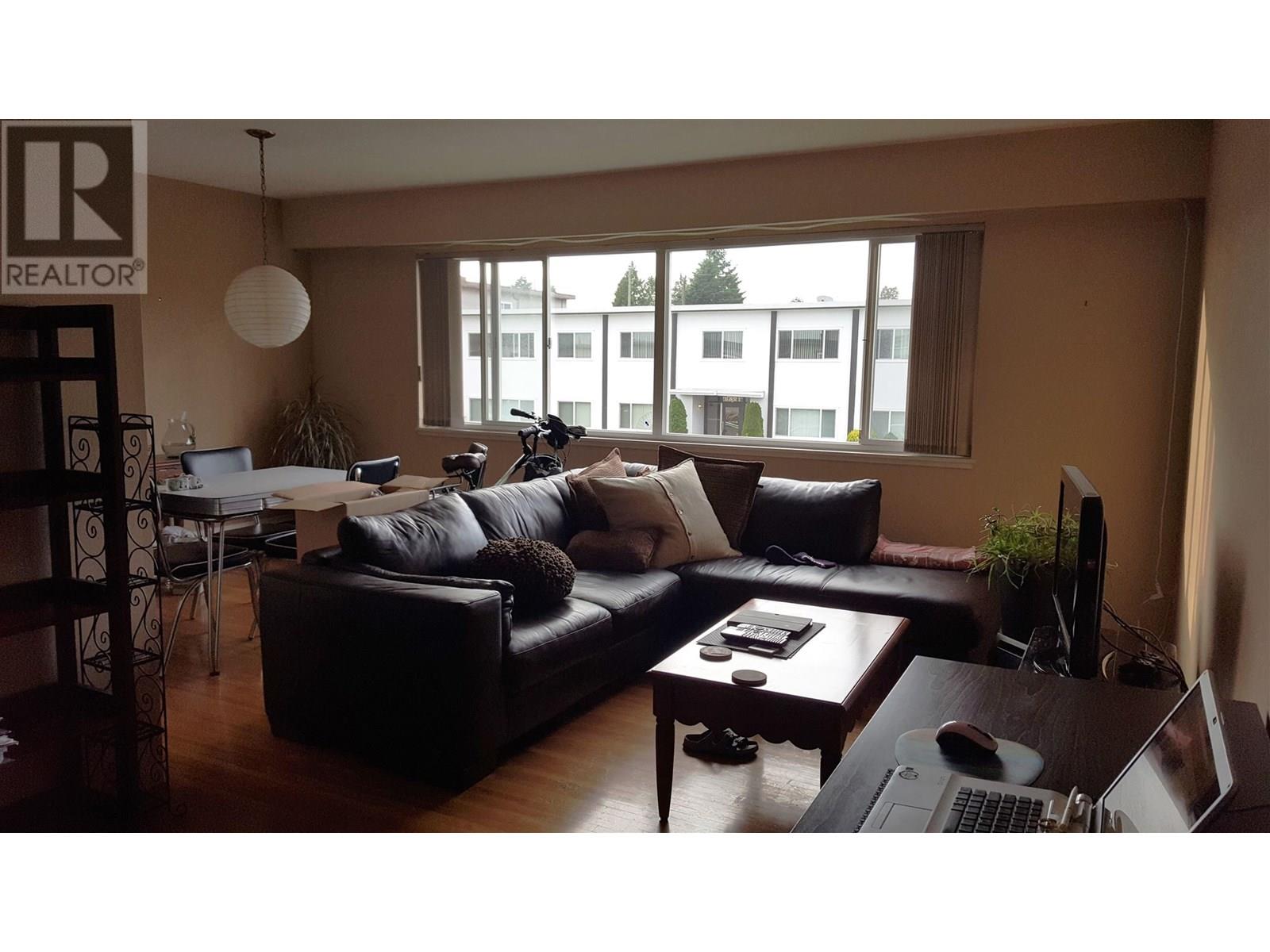 6832 ARCOLA STREET Property Photo 1