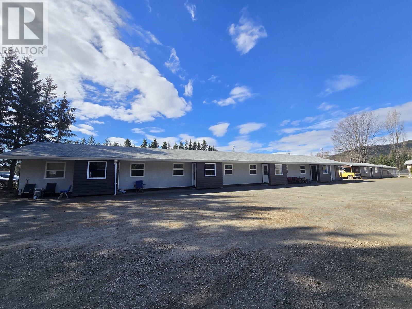 3330 River Drive Property Photo 3