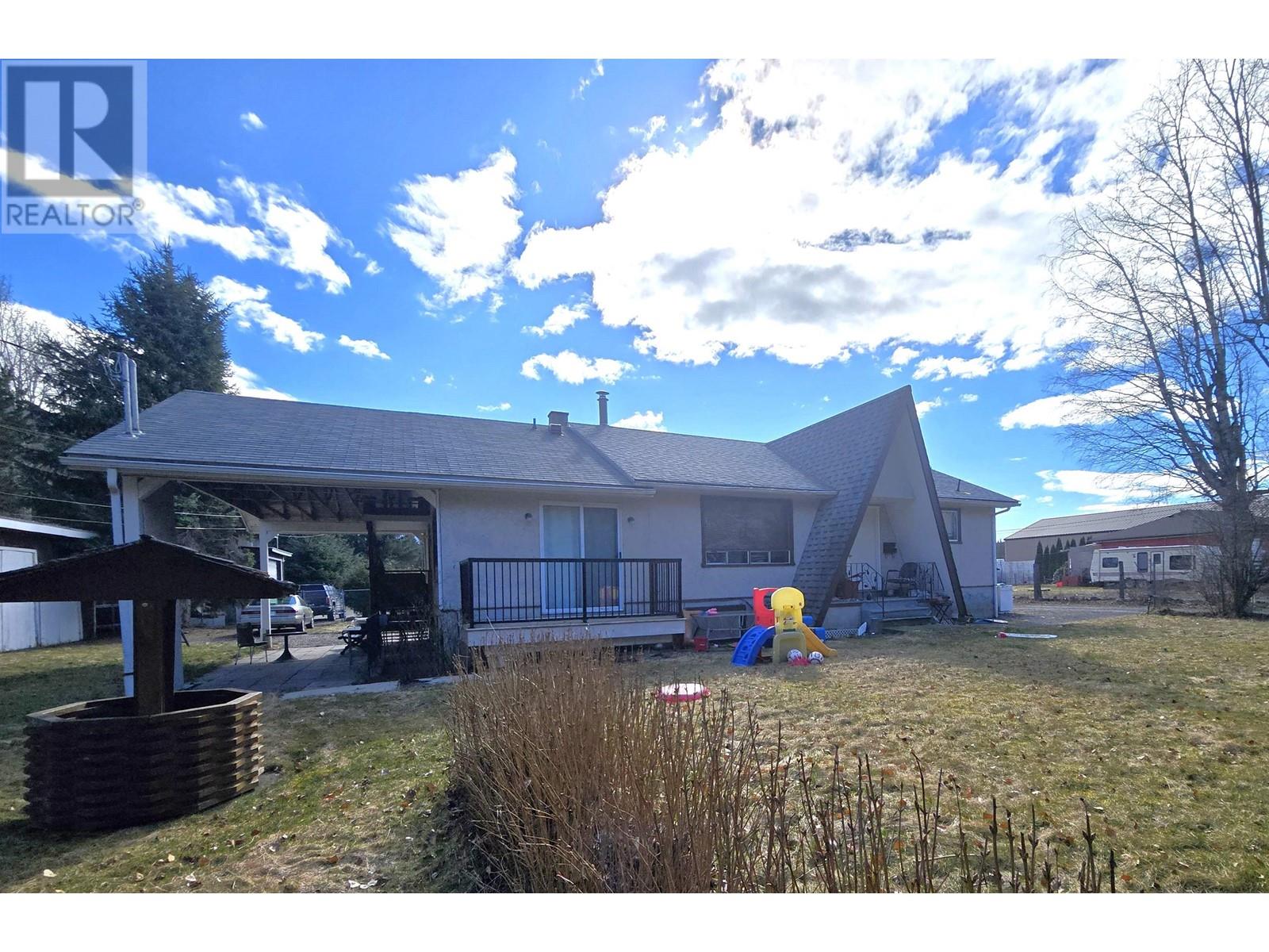 3330 River Drive Property Photo 11
