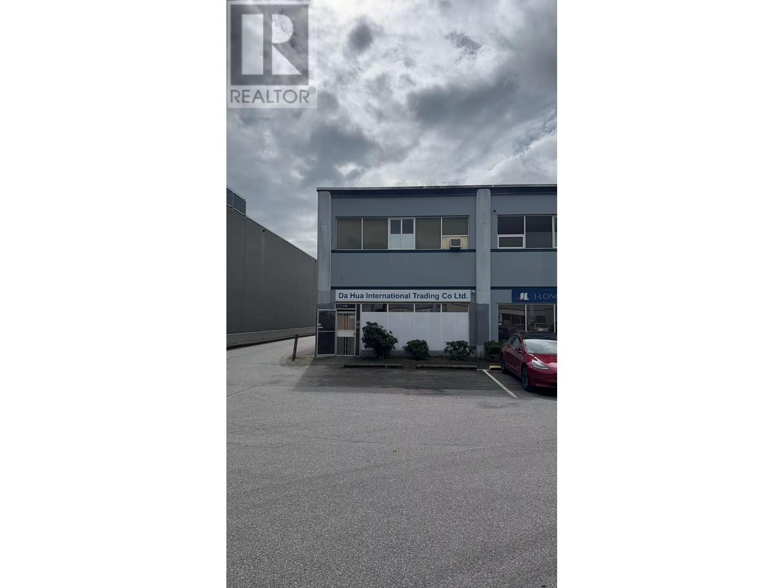 170 11880 Hammersmith Way Property Photo 1
