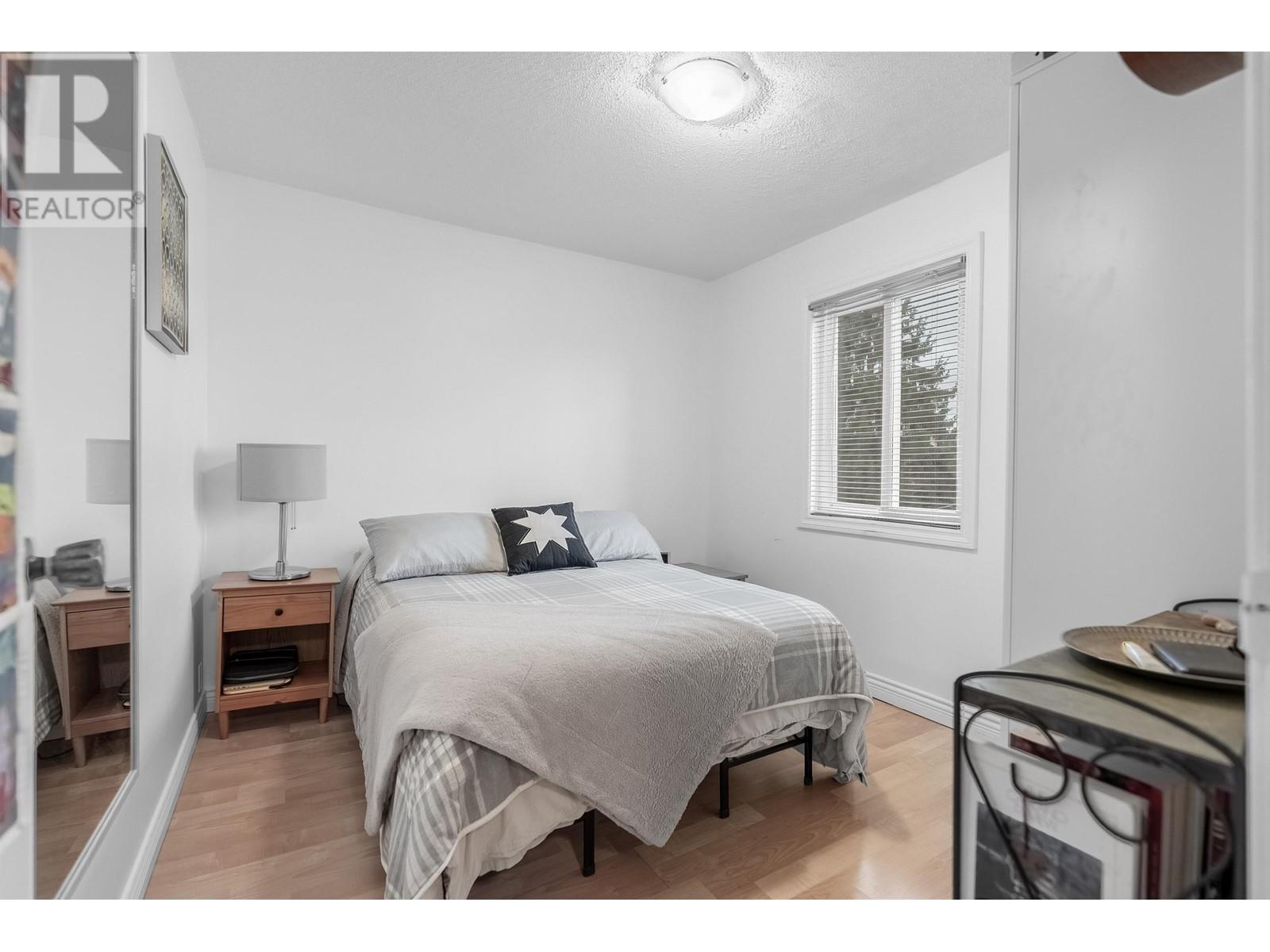 610 Salsbury Drive Property Photo 12
